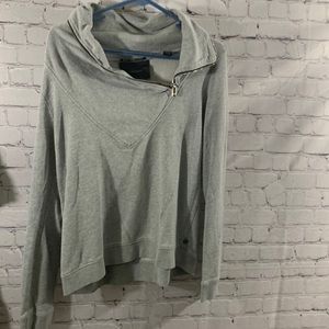 M funky gray sweatshirt